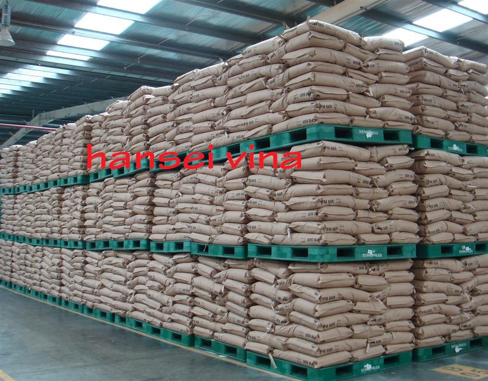 Bột nhựa làm gá treo