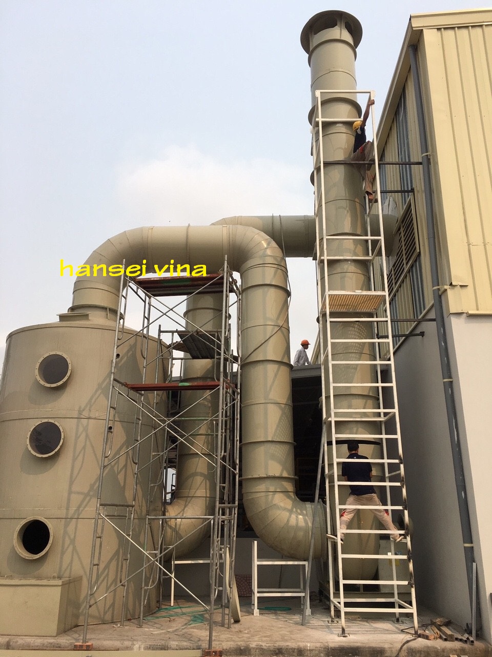 Hệ thống xử lý khí thải 