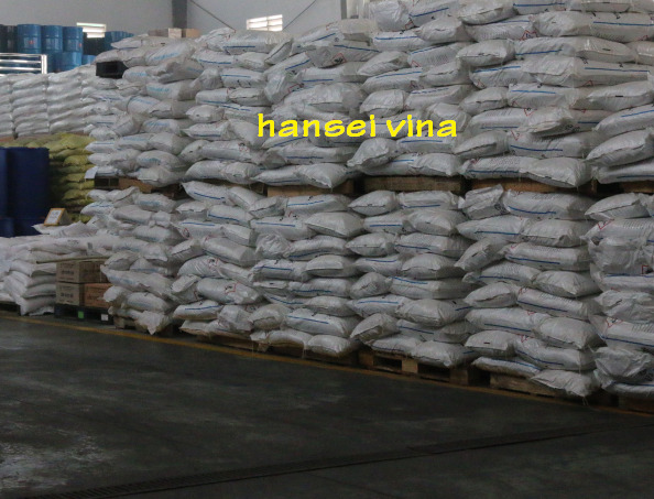 Hóa chất tẩy dầu điện giải
