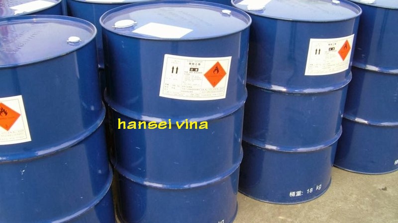 Hóa chất tẩy dầu hệ acid