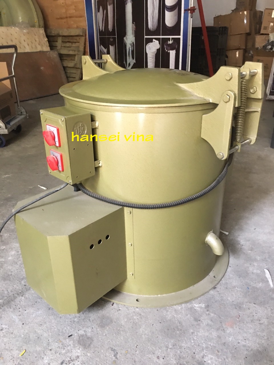 Máy vắt ly tâm iron
